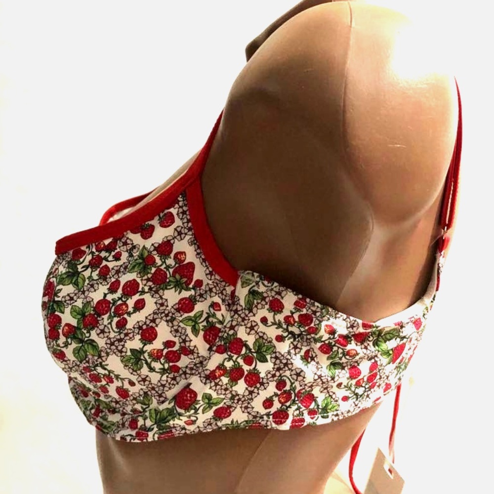 Berry in love Frankie’s bikini top - Picture 2 of 3